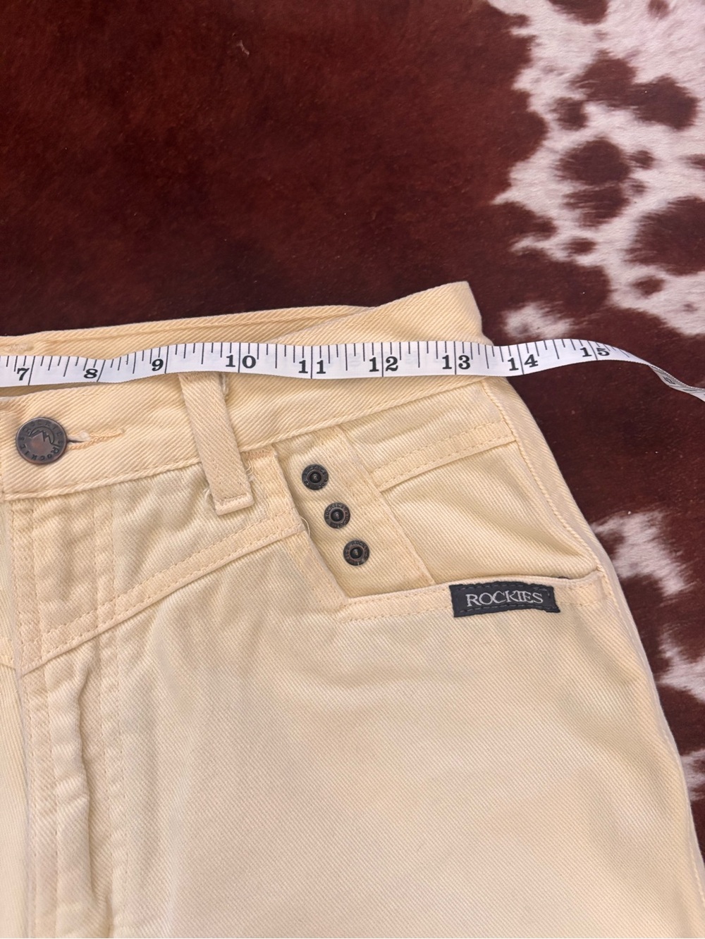 Vintage western women's Rockies Butter Yellow color size 26